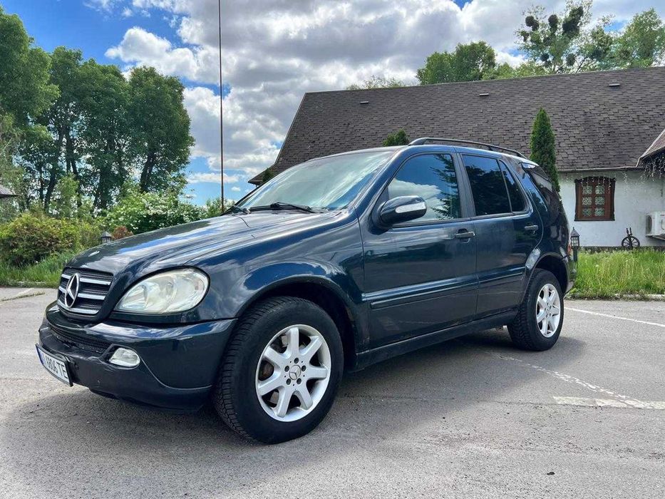 Mercedes-Benz M-Class 2002