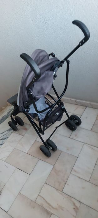 Carrinho da Zippy Usado em bom estado faço entrega domicílio