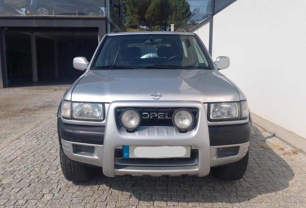 Opel Frontera B 2.2 DTI