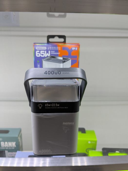 Power bank REMAX - FP-6 60000mAh LED PD ( є ще інші моделі)