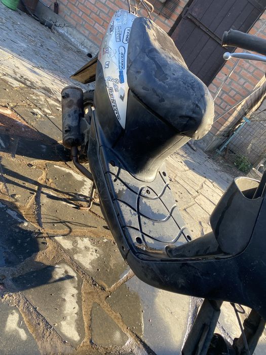 Продам скутер Suzuki Lets 2