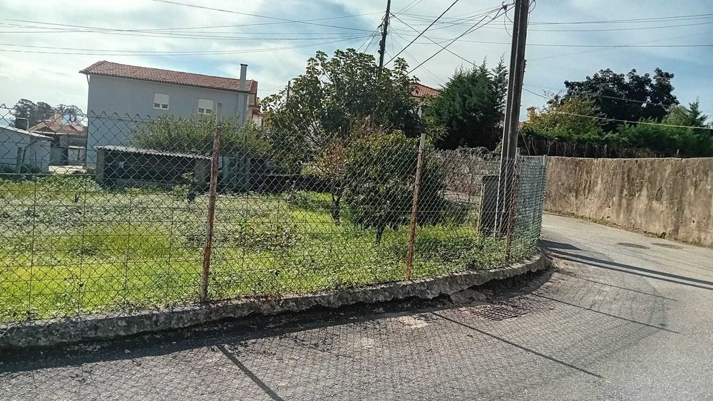 Terreno urbano para construção