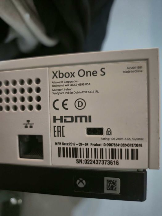 Konsola Xbox One S