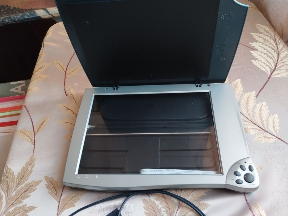 Сканер,  новий .