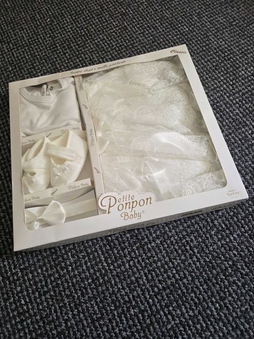 elegancki komplet dla noworodka dziewczynki