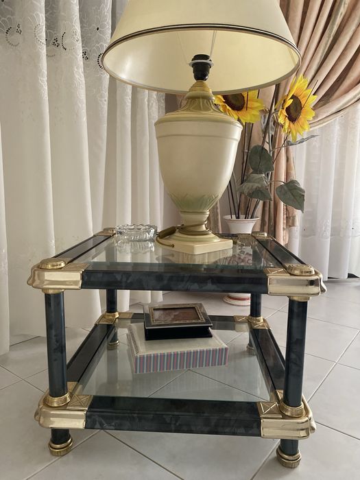 Mesas de apoio de vidro