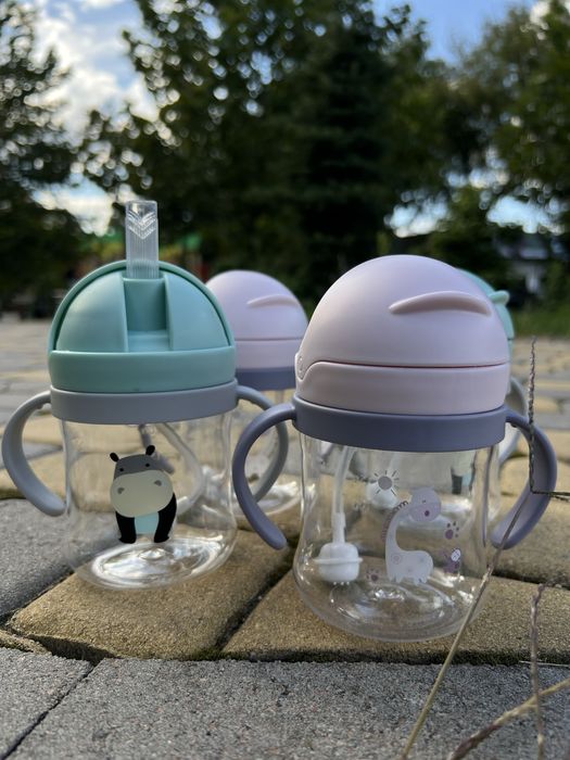 Дитяча пляшечка поїлка з трубочкою