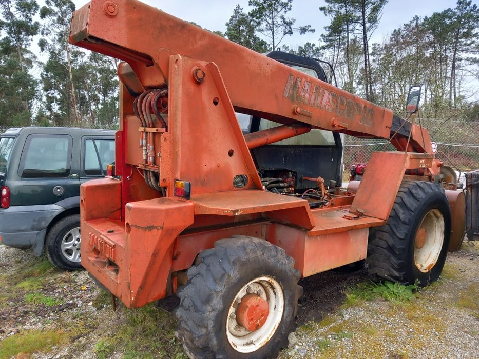 Mini-giratória 3, 5 toneladas Caterpillar.. vário material