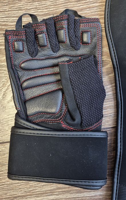 Рукавички для тренажерної зали. Перчатки для тренувань, для спорта