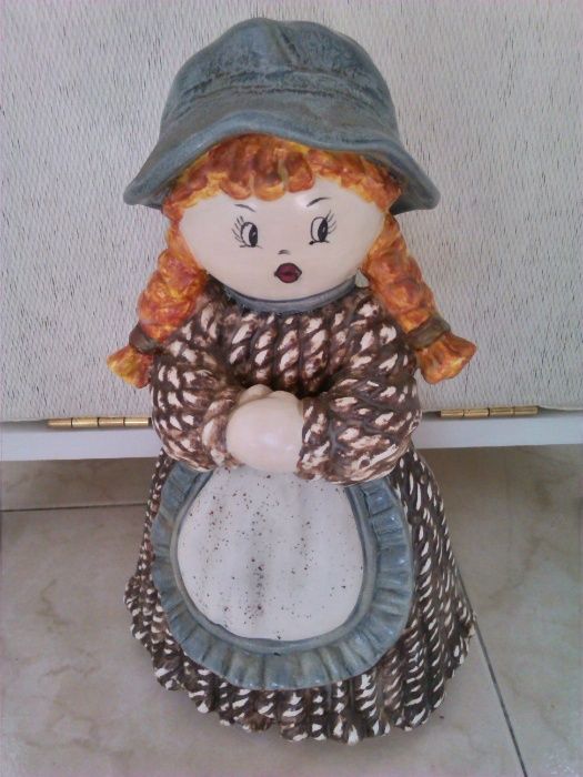 Boneca em Cerâmica64551532813570120