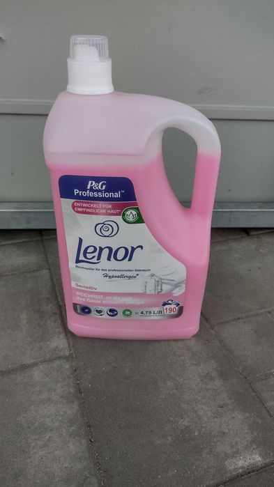 Płyn do płukania tkanin Lenor