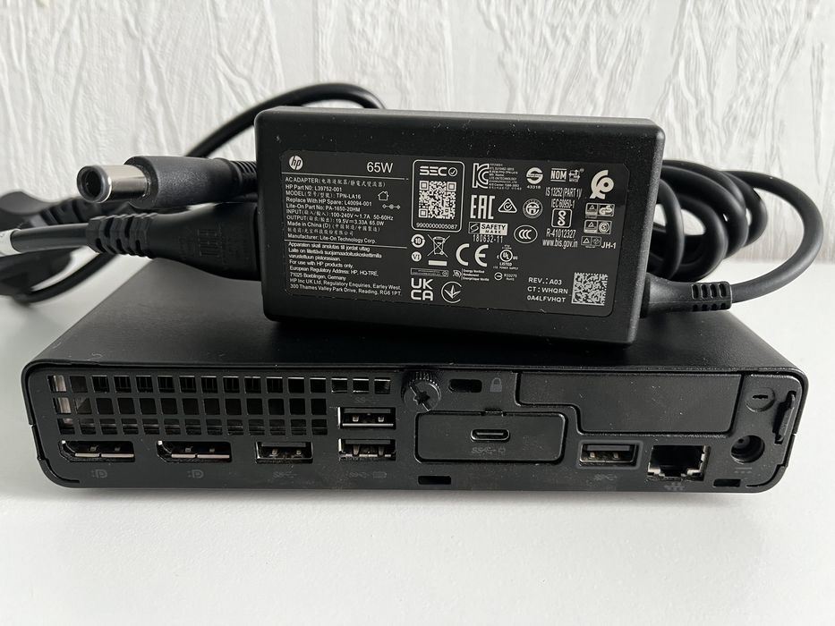 Mini komputer HP Elitedesk Windows 11 Pro
