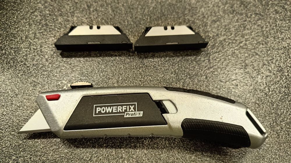 Нож Powerfix profi строительный монтажный трапеция Германия