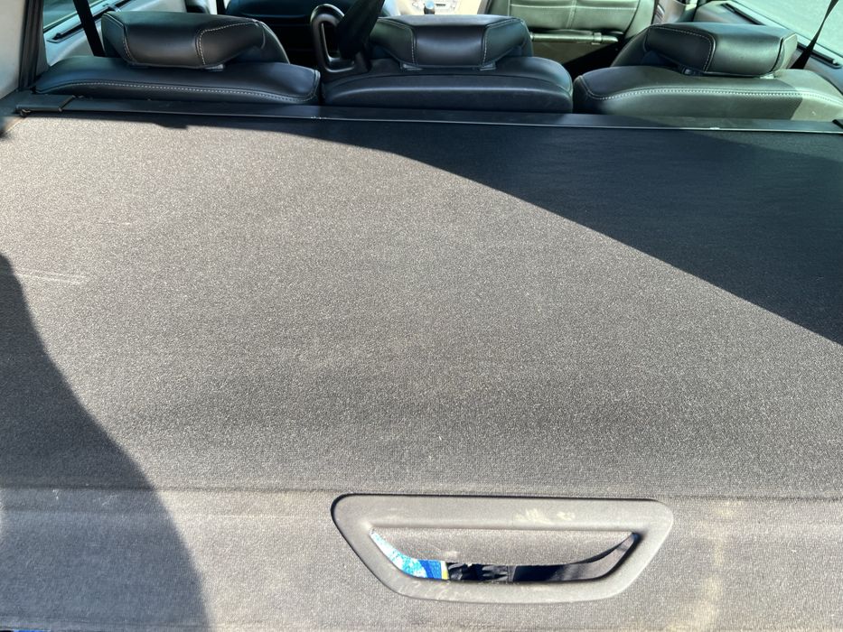 Roleta bagażnika scenik 3