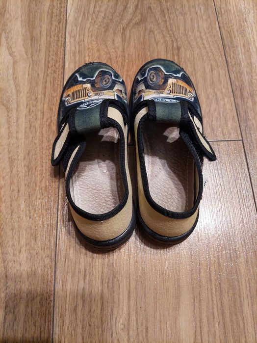 Капці текстильні на хлопчика 27 і 28 розміру