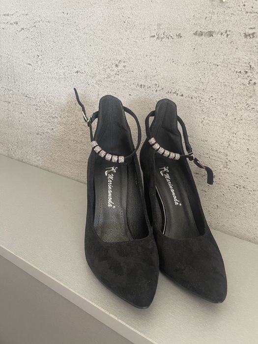 Туфлі для справжньоі леді