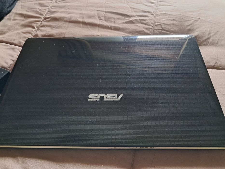 Portátil Asus 2GB Grafica 6GBRam