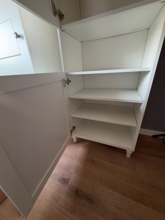 Móvel de arrumação planejado IKEA.
