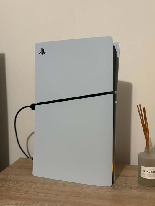 Konsola PS5 Digital Slim