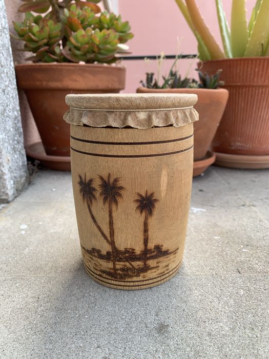 Tambor cubano pequeno