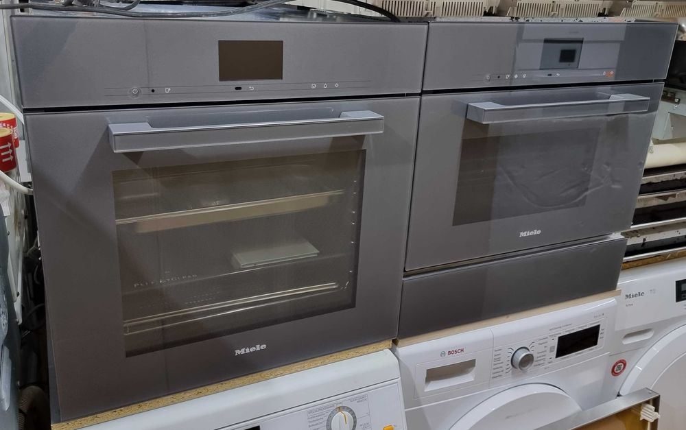 Zestaw AGD Miele. Piekarnik 2w1 DGC, mikrofalówka DGM, szuflada EVS