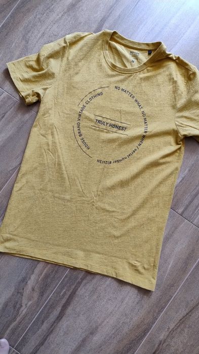 T-shirt żółty House M