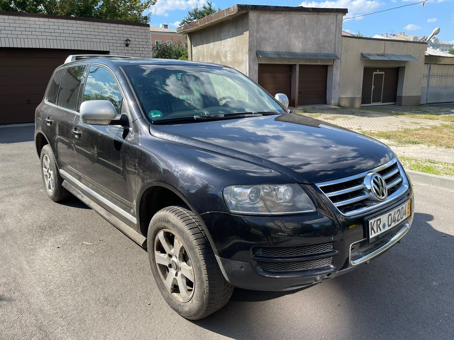 Volkswagen Touareg 2005рік 3л дизель АКПП повний привід 4х4, гарний джип