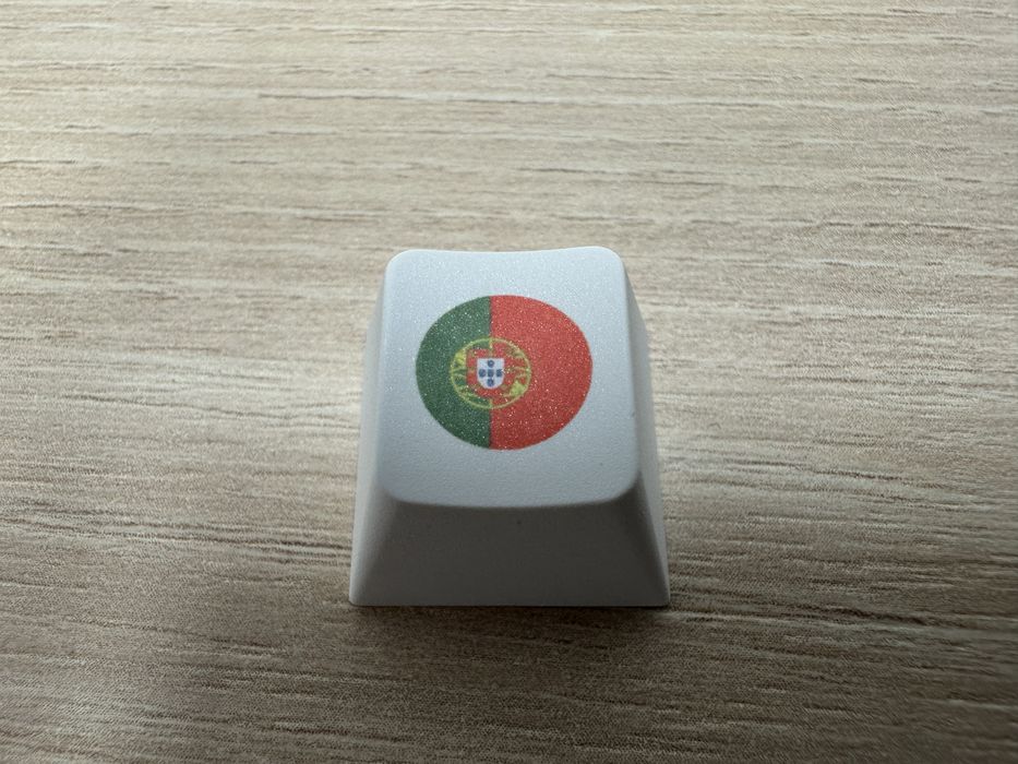 Conjunto de keycaps português Ducky PBT Doubleshot Cherry Profile