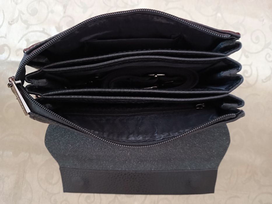 Клатч бренд Cantlor