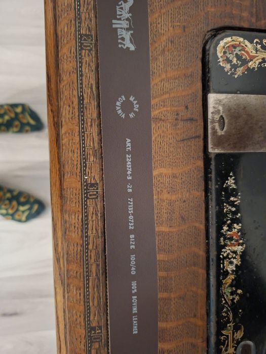 Pasek damski levis nowe polecam