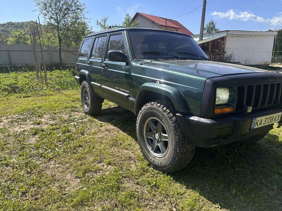 Jeep Cherokee 2.5 дізель 1999 рік