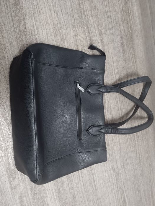 Sprzedam damską torebkę firmy Witchen