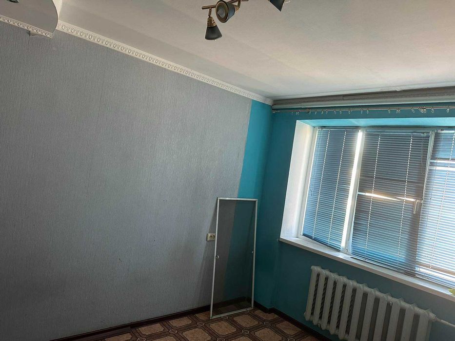 Продам комнату в коммуне 12 кв.м.