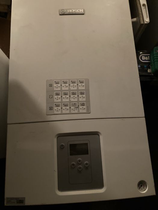 Двухконтурный турбированый газовый котел Bosch Gaz 6000W