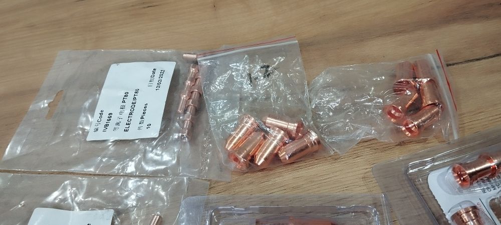 Końcówki prądowe nowe