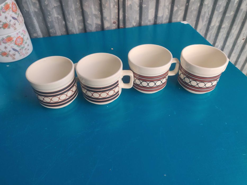 Chavenas de porcelana