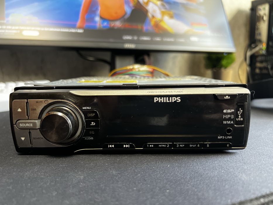 Продам магнитофон PHILIPS