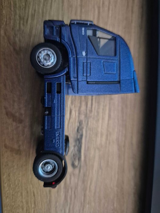 Herpa Iveco Stralis 1:87 model auto