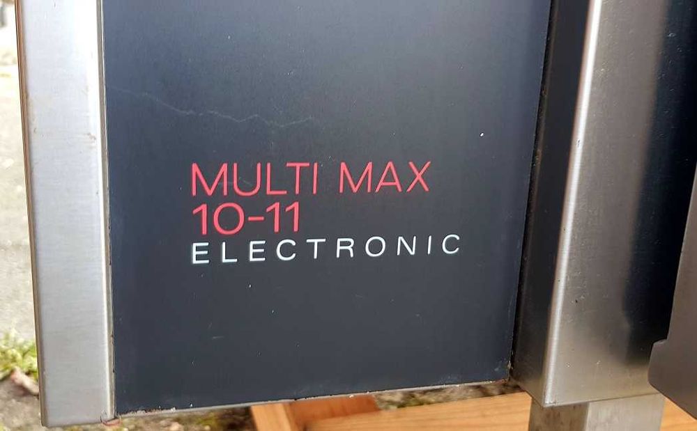 Piec konwekcyjno parowy ELOMA MULTI MAX 10-11 15r z dużą szybą.