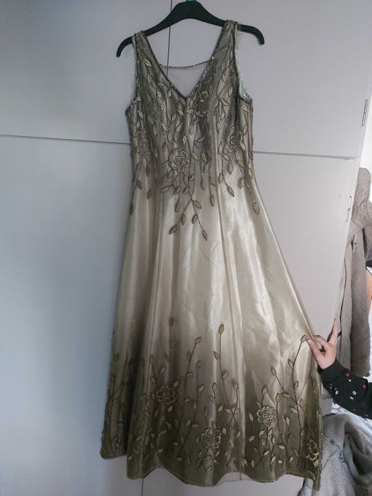 Wieczorowa sukienka z koralikami L/M