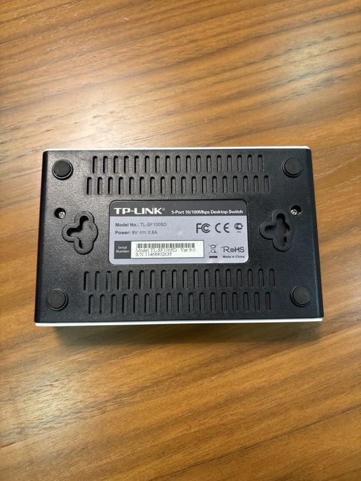 Switch TP-link TP-SF1005D