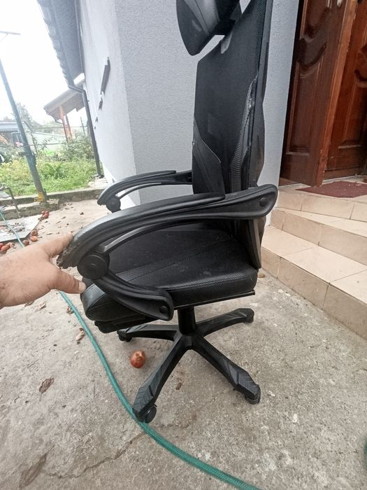 Крісло геймерське