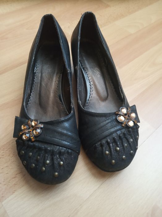 Босоножки, туфли