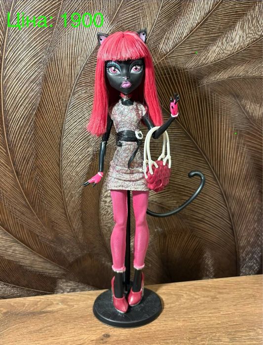 Лялька Лол, Монстер хай, Вінкс