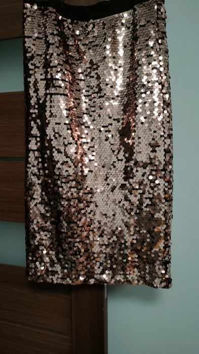 Спідниця з паєток