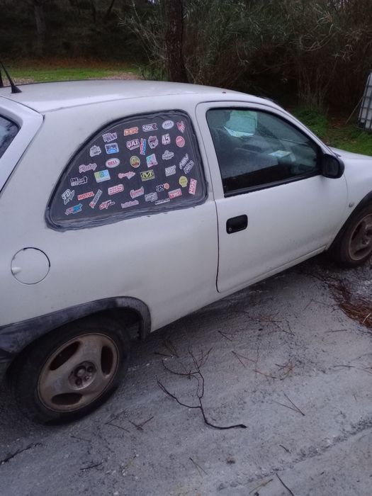 Opel corsa 1.7 comercial do ano 2000