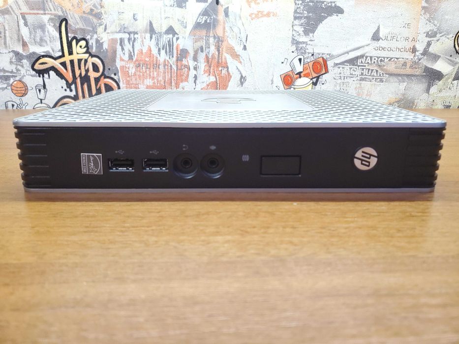 Тонкий клієнт(міні ПК) HP t610 AMD G-T56N/4Gb DDR3/32Gb SSD