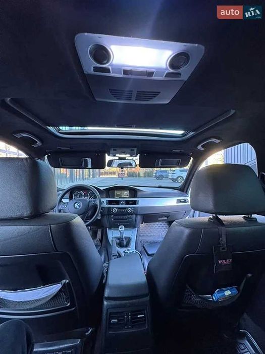 BMW E90 (бмв е90) 2.5 бензин