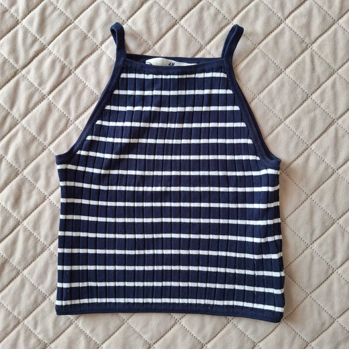 H&M dzianinowy top na ramiączkach r.134/140