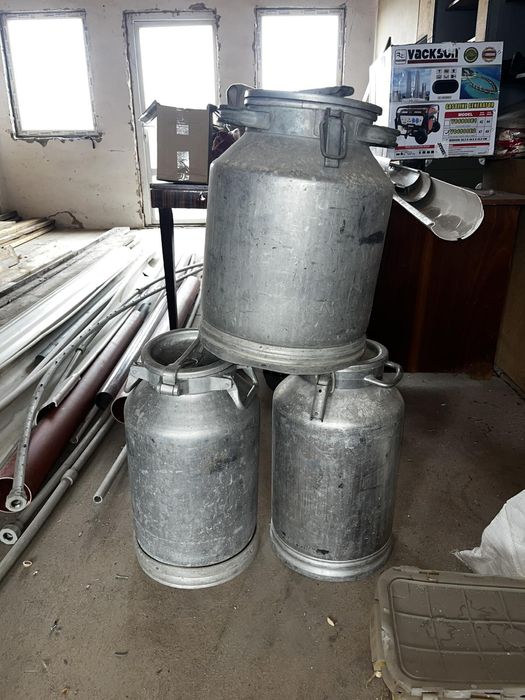 Бідони в гарному стані